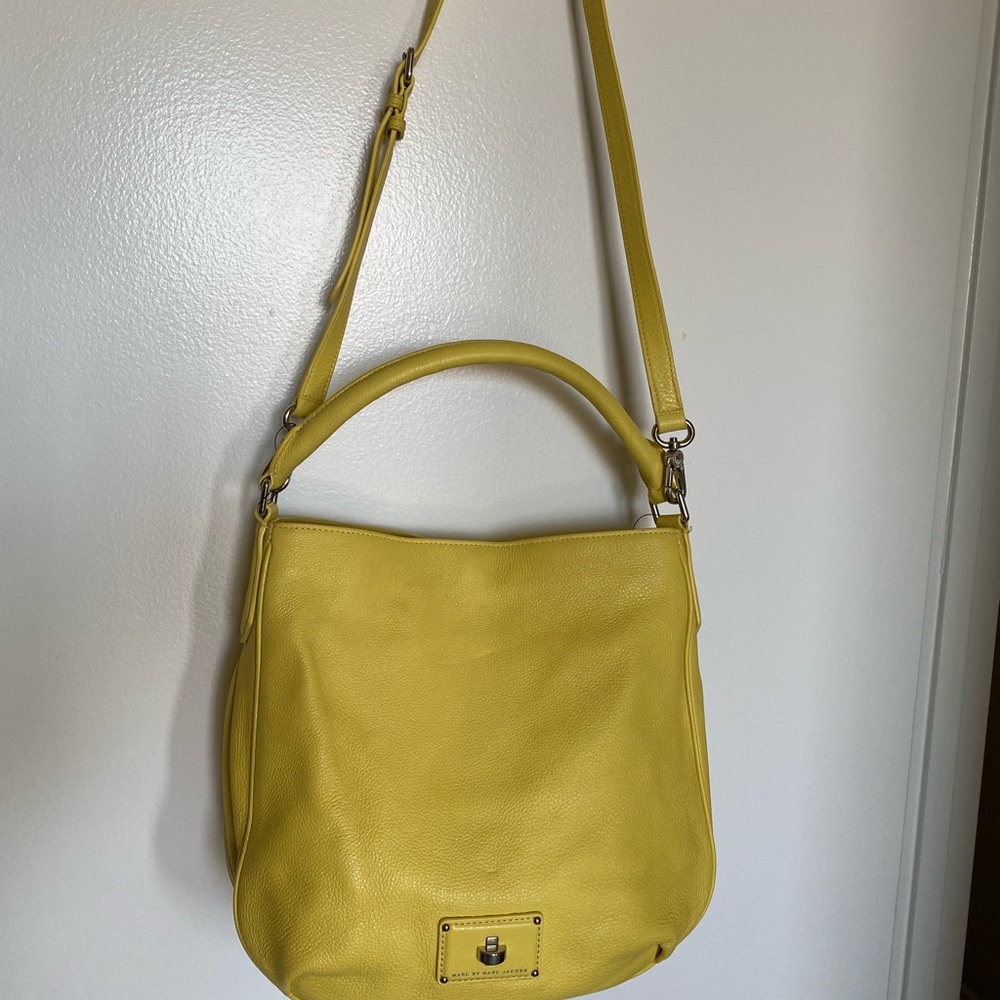 NEW! Marc by Marc Jacobs Italian Grain Leather hobo Bag with Tags & Dustbag